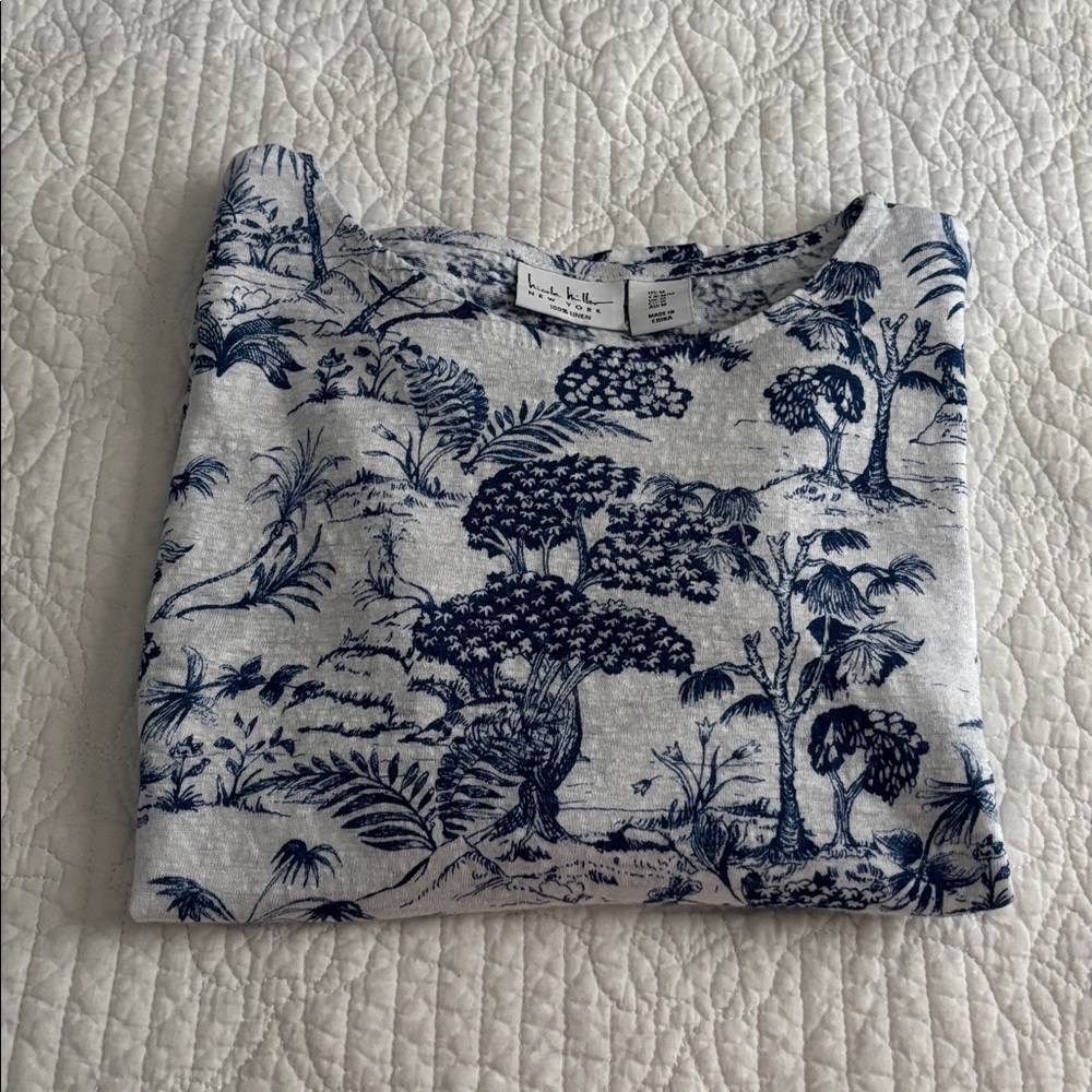 Nicole Miller NY 100% Linen Women's Top Blue White Exotic Print Size Medium Tee - Picture 9 of 9
